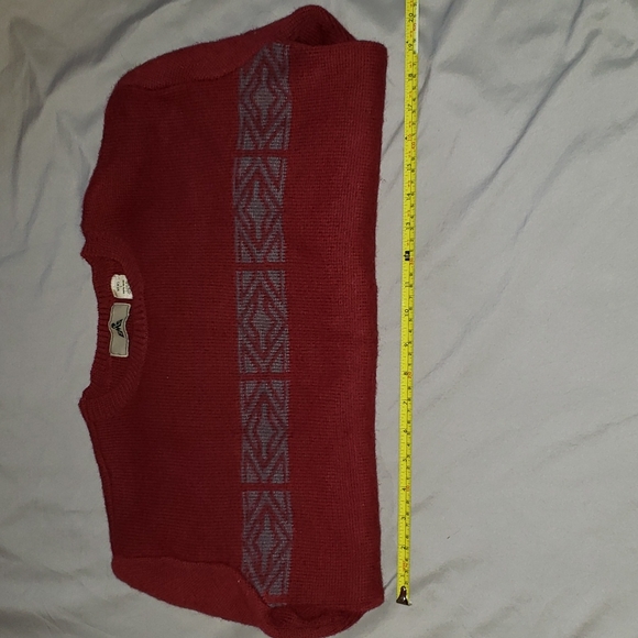 Eastern Mountain Sports Men's S Burgundy sweater. - Picture 5 of 7